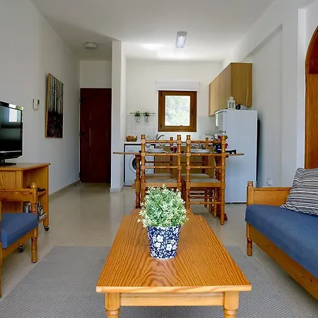 Apartment Skeleas