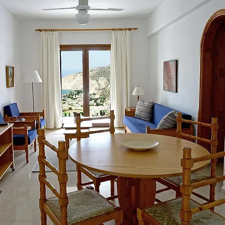 Skeleas * Pissouri